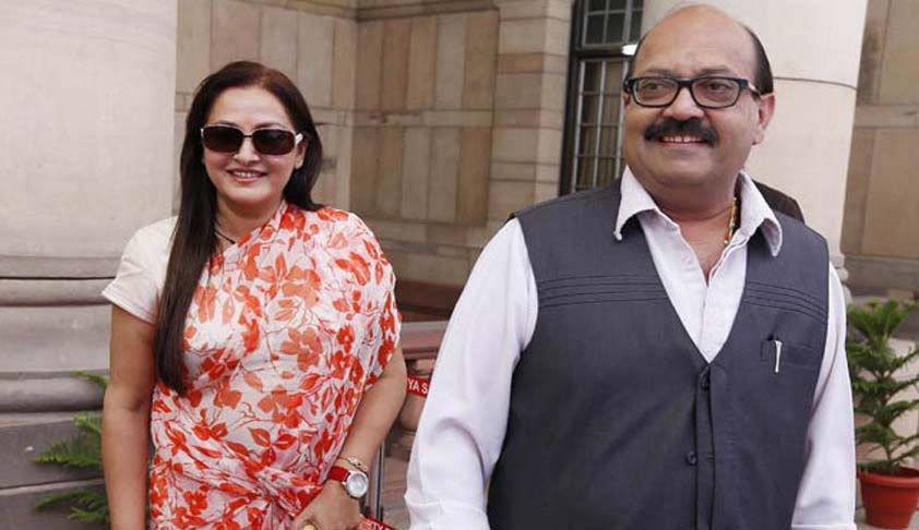 SC begins re-examination of anti-defection laws on Amar Singh and Jaya’s plea SC begins re-examination of anti-defection laws on Amar Singh and Jaya’s plea