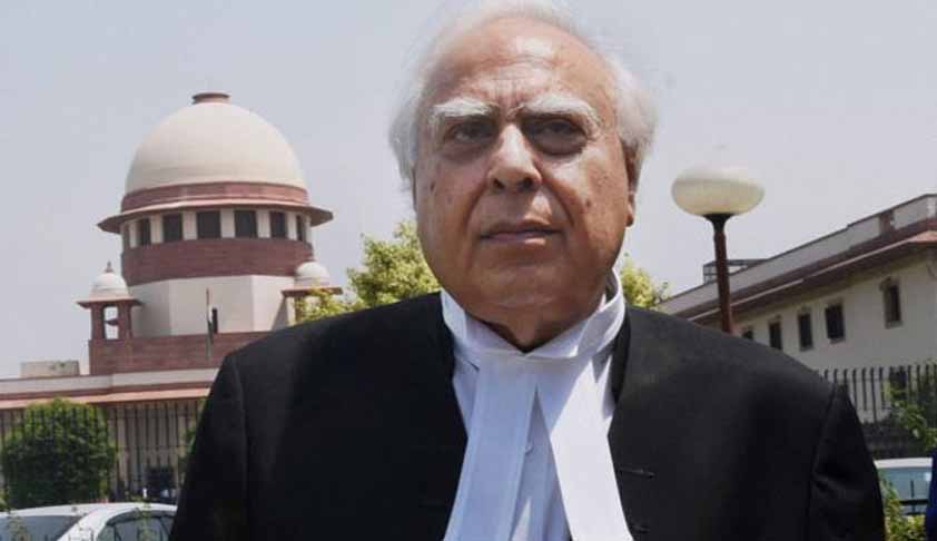 Triple Talaq: AIMPLB Says Reforms In The Pipeline But Need Time; Asks SC Not To Interfere Triple Talaq: AIMPLB Says Reforms In The Pipeline But Need Time; Asks SC Not To Interfere