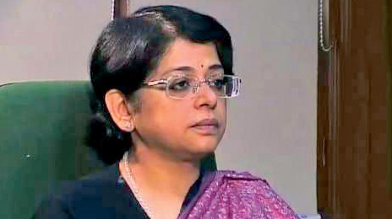 Breaking: Indu Malhotra Sworn In As SC Judge, SC Gets 7th Woman Judge In Its History, First From The Bar Breaking: Indu Malhotra Sworn In As SC Judge, SC Gets 7th Woman Judge In Its History, First From The Bar
