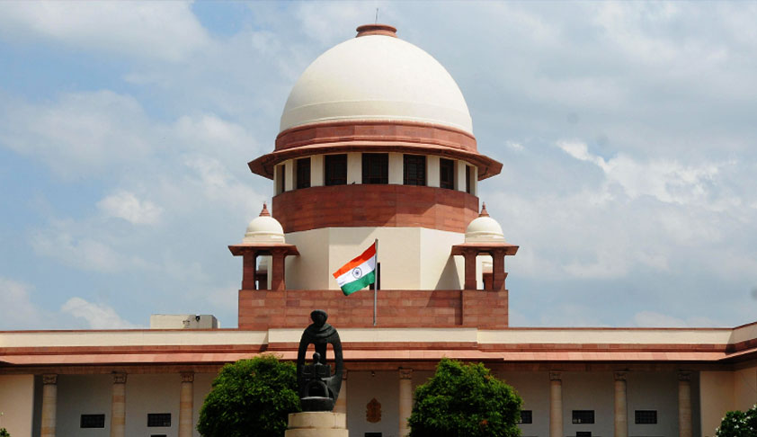 Violation Of Public Advertisement Guidelines: SC Issues Notice To Centre, Six States And BJP Violation Of Public Advertisement Guidelines: SC Issues Notice To Centre, Six States And BJP