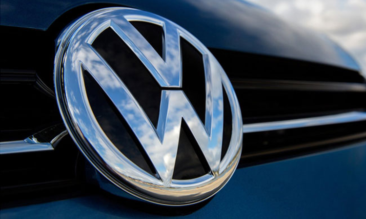 Bombay High Court Agrees To Hear Volkswagen Indias Challenge To 1.4 Billion USD Tax Demand By Customs Authorities Bombay High Court Agrees To Hear Volkswagen Indias Challenge To 1.4 Billion USD Tax Demand By Customs Authorities