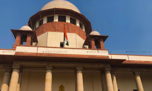 Lady Lawyers Plea Alleging Police Harassment: SC Directs Police To Look Into The Matter Lady Lawyers Plea Alleging Police Harassment: SC Directs Police To Look Into The Matter