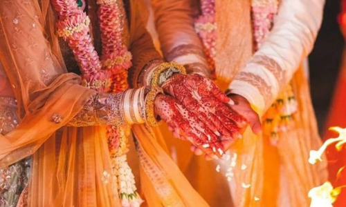 Different Ages For Marriage Of Men & Women Perpetuate Gender Stereotypes: Plea In SC Seeks Uniform Age Of Marriage & Transfer of Similar Pleas From HC Different Ages For Marriage Of Men & Women Perpetuate Gender Stereotypes: Plea In SC Seeks Uniform Age Of Marriage & Transfer of Similar Pleas From HC