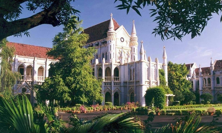 Authorities Have No Compassion With Students Future: MP High Court Stays Transfer Of The Only Teacher Of A School, Seeks States Reply Authorities Have No Compassion With Students Future: MP High Court Stays Transfer Of The Only Teacher Of A School, Seeks States Reply