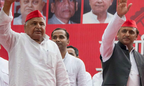No Evidence Against Mulayam Singh & Akhilesh In Disproportionate Assets Case, CBI Tells SC No Evidence Against Mulayam Singh & Akhilesh In Disproportionate Assets Case, CBI Tells SC