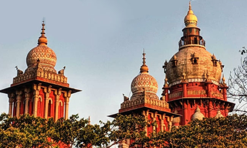 Madras HC Dismisses Plea Challenging J&K Reorganization Act As Non-Maintainable Madras HC Dismisses Plea Challenging J&K Reorganization Act As Non-Maintainable