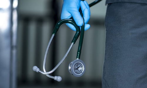 Bombay High Court Stays Parts Of GR Barring Private Practice By Govt Doctors Bombay High Court Stays Parts Of GR Barring Private Practice By Govt Doctors