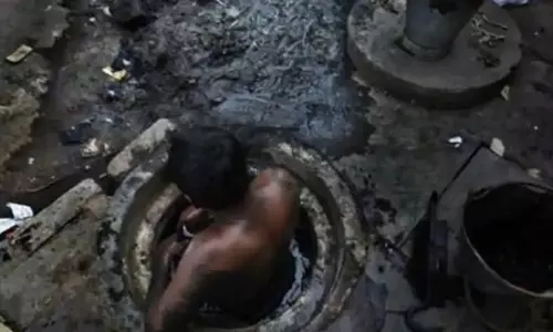 Delhi High Court Orders ₹30 Lakh Compensation To Kin Of Three Deceased Manual Scavengers Delhi High Court Orders ₹30 Lakh Compensation To Kin Of Three Deceased Manual Scavengers