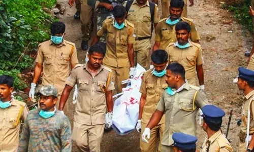 Maoist Encounter : Kerala HC Orders Investigation; Directs Ballistic Analysis Of Police Guns Maoist Encounter : Kerala HC Orders Investigation; Directs Ballistic Analysis Of Police Guns