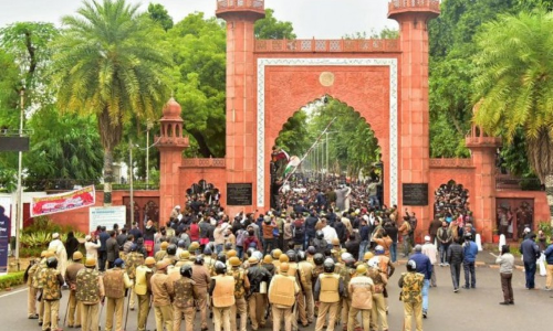 Anti-CAA stir: Allahabad HC Reserves Order On Plea Against Police Action At AMU Anti-CAA stir: Allahabad HC Reserves Order On Plea Against Police Action At AMU