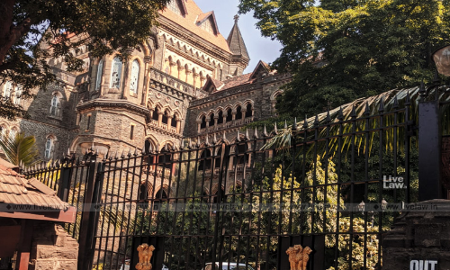 Bombay HC To Start Hearing Cases Physically On Experimental Basis From December 1 Bombay HC To Start Hearing Cases Physically On Experimental Basis From December 1