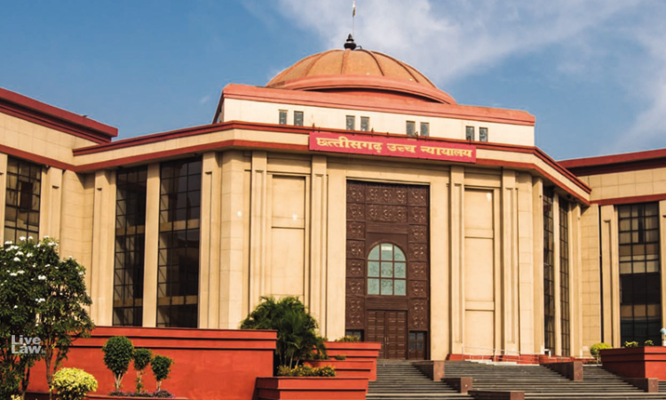 Chhattisgarh High Court Declines To Interfere With Ouster Of Judiciary Candidates Not Enrolled With Bar On Date Of Recruitment Advertisement Chhattisgarh High Court Declines To Interfere With Ouster Of Judiciary Candidates Not Enrolled With Bar On Date Of Recruitment Advertisement