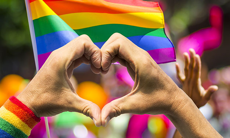 Same-Sex Couples Protection Plea- Society Still Grappling To Come To Terms With Same-Sex Orientation: Madras HC Directs In-Camera Hearing Same-Sex Couples Protection Plea- Society Still Grappling To Come To Terms With Same-Sex Orientation: Madras HC Directs In-Camera Hearing