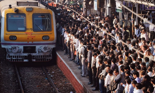 Lawyers May Have To Wait Till August For Local Train Travel : Bombay High Court Lawyers May Have To Wait Till August For Local Train Travel : Bombay High Court