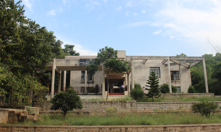 Five Senior Advocates Of Supreme Court/ High Courts To Teach At University Law College, Bengaluru Five Senior Advocates Of Supreme Court/ High Courts To Teach At University Law College, Bengaluru