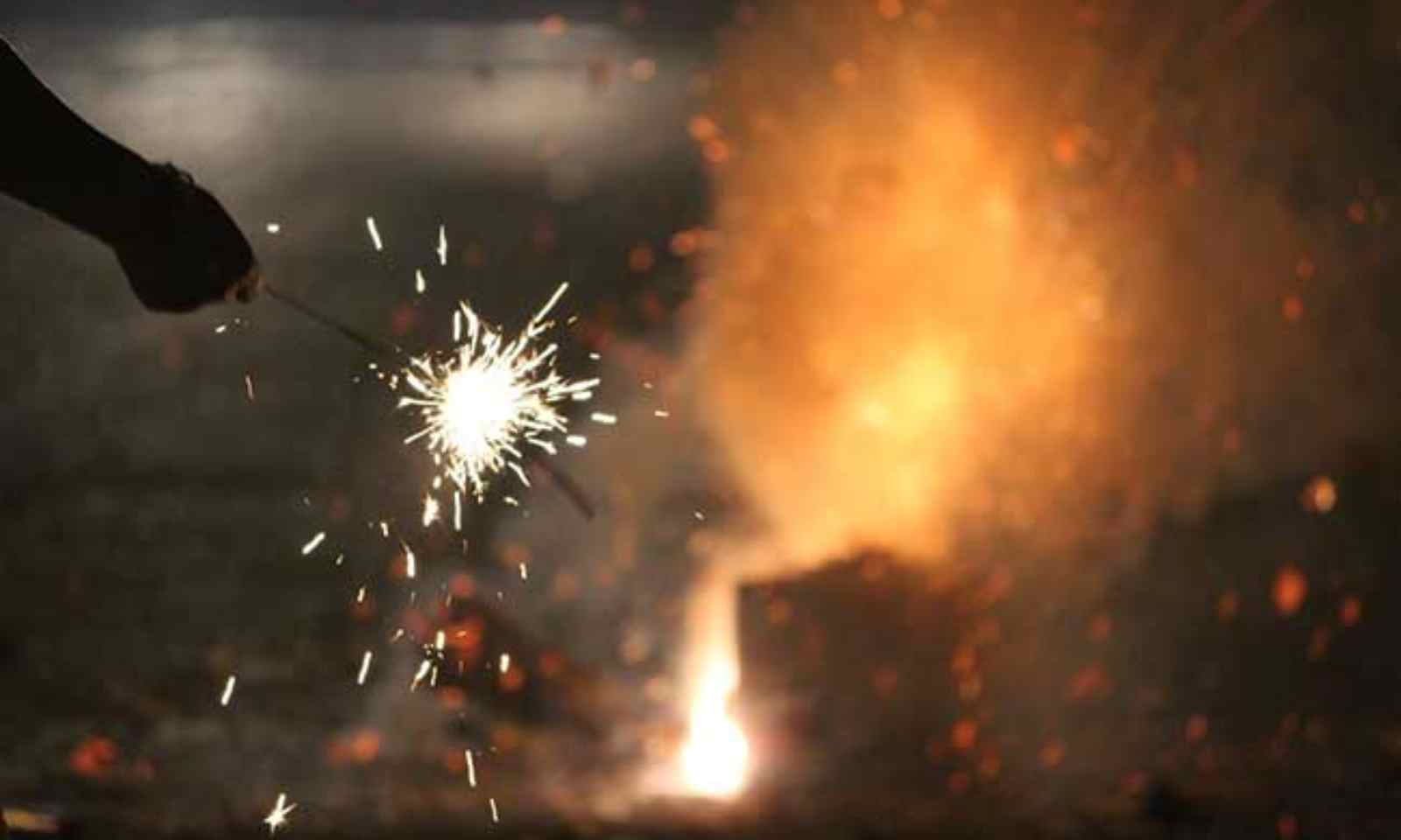 Firecraker Regulation : Our Orders Should Be Implemented In True Spirit, Says Supreme Court Firecraker Regulation : Our Orders Should Be Implemented In True Spirit, Says Supreme Court