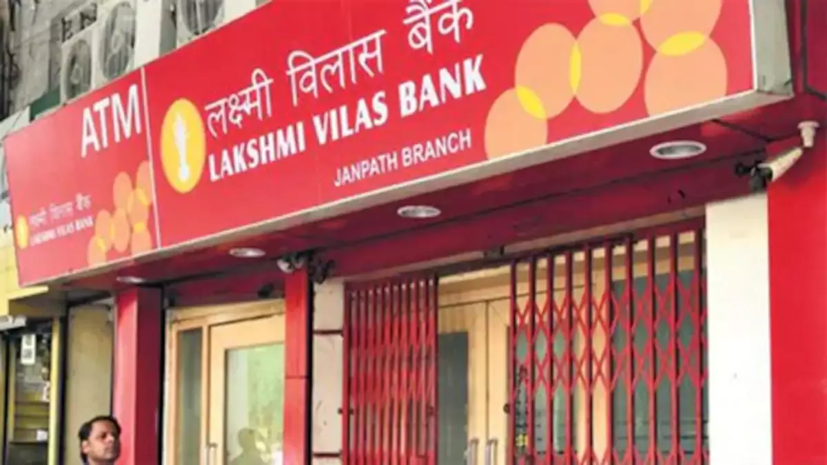 Bombay High Court Refuses To Stay RBI Scheme For Lakshmi Vilas Bank Merger With DBS Bank Bombay High Court Refuses To Stay RBI Scheme For Lakshmi Vilas Bank Merger With DBS Bank