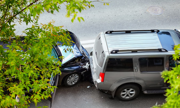 S.163A MV Act | Accident Can Be Said To Have Arisen Out Of Use Of Vehicle That Was Stationary: Kerala High Court S.163A MV Act | Accident Can Be Said To Have Arisen Out Of Use Of Vehicle That Was Stationary: Kerala High Court