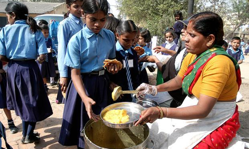FIR Lodged & Investigation Underway: Bombay High Court Disposes PIL Alleging Mid-Day Meal Scam FIR Lodged & Investigation Underway: Bombay High Court Disposes PIL Alleging Mid-Day Meal Scam