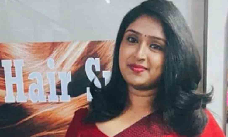 Fake Lawyer Practises In Kerala For 2 Years; Wins Bar Election; Now On The Run Fake Lawyer Practises In Kerala For 2 Years; Wins Bar Election; Now On The Run