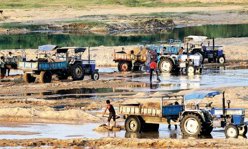Need To Instill A Sense Of Fear In Persons Indulging In Wanton Illegal Mining: Madras High Court Asks Govt To Recover Compensation