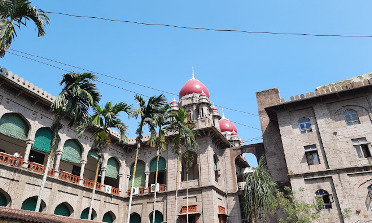 Impossible For The Party To Fulfil Its Obligations Under The Contract; Parties Cannot Be Referred To Arbitration: Telangana High Court Impossible For The Party To Fulfil Its Obligations Under The Contract; Parties Cannot Be Referred To Arbitration: Telangana High Court