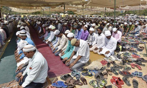 Offer Namaz And Plant Two Trees: Malegaon Court Directs Muslim Man In Road Accident Brawl Case Offer Namaz And Plant Two Trees: Malegaon Court Directs Muslim Man In Road Accident Brawl Case
