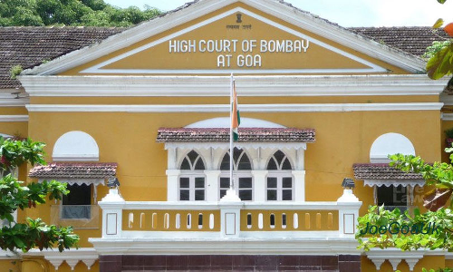 Bombay High Court Takes Suo Motu Cognisance of Police Brutality on Lawyer In Goas Porvorim Bombay High Court Takes Suo Motu Cognisance of Police Brutality on Lawyer In Goas Porvorim