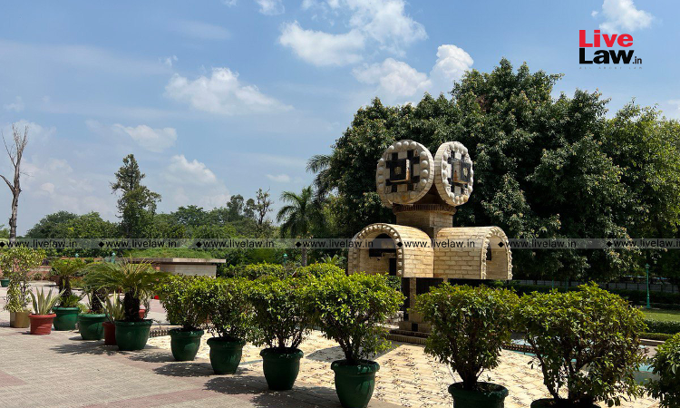 Treatment Of Rare Diseases | Can Financial Aid Cover Expenses For Clinical Trial Of Experimental DMD Drug? Delhi High Court Seeks Centres Stand Treatment Of Rare Diseases | Can Financial Aid Cover Expenses For Clinical Trial Of Experimental DMD Drug? Delhi High Court Seeks Centres Stand