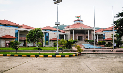 Similarly Situated Employees Under Same Employer Must Be Treated Equally: Manipur HC Similarly Situated Employees Under Same Employer Must Be Treated Equally: Manipur HC