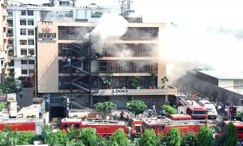 Levana Suites Fire | Allahabad High Court Grants Bail To Owners, Manager Of Hotel Levana Suites Fire | Allahabad High Court Grants Bail To Owners, Manager Of Hotel
