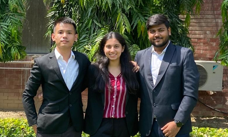 Lloyd Law College Emerges As South Asia Champions In The Regional Rounds Of The Foreign Direct Investment International Arbitration Moot, 2022 Lloyd Law College Emerges As South Asia Champions In The Regional Rounds Of The Foreign Direct Investment International Arbitration Moot, 2022