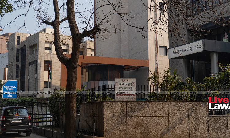 Legal Education Rules Framed By BCI Not In Consonance With Advocates Act: Law College Tells Bombay High Court In Plea Opposing Inspection Legal Education Rules Framed By BCI Not In Consonance With Advocates Act: Law College Tells Bombay High Court In Plea Opposing Inspection