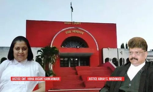 Court Has Legal Duty To Compensate Victim: Bombay High Court Orders DLSA To Rehabilitate Children Whose Father Set Their Mother Ablaze Court Has Legal Duty To Compensate Victim: Bombay High Court Orders DLSA To Rehabilitate Children Whose Father Set Their Mother Ablaze