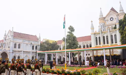 Madhya Pradesh High Court Upholds Penalty Against District Court Clerk For Delay In Relaying Important Information Requested By HC Madhya Pradesh High Court Upholds Penalty Against District Court Clerk For Delay In Relaying Important Information Requested By HC