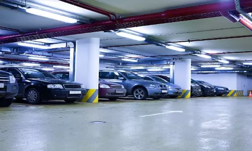 Building Owner Can Decide If Parking Fees Is To Be Levied From Customers Utilizing Its Shopping Facility: Kerala High Court In Plea Against Lulu Mall