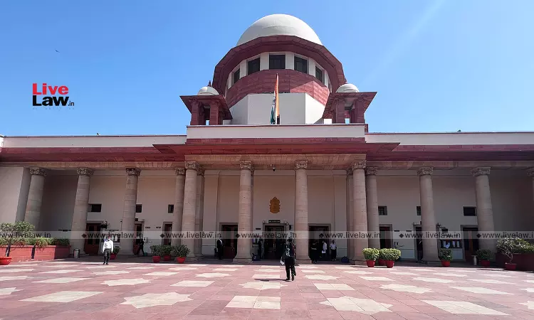 Supreme Court Vacation Bench Refuses To Hear Senior Advocates; Says Juniors Should Be Given Opportunities During Vacation Supreme Court Vacation Bench Refuses To Hear Senior Advocates; Says Juniors Should Be Given Opportunities During Vacation