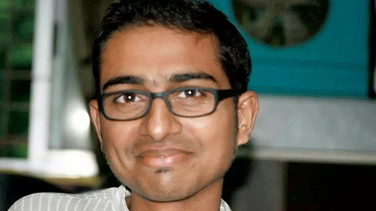 Bhima Koregaon Case: Bombay High Court Grants Bail To Mahesh Raut, Stays Bail For One Week At NIAs Request Bhima Koregaon Case: Bombay High Court Grants Bail To Mahesh Raut, Stays Bail For One Week At NIAs Request