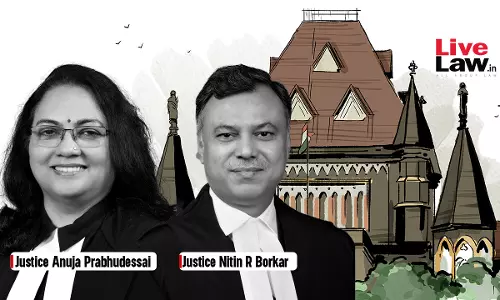 Bombay High Court Issues Contempt Notices To Lawyer, Client For Seeking Judges Recusal Based On Fabricated News Clipping Against Him Bombay High Court Issues Contempt Notices To Lawyer, Client For Seeking Judges Recusal Based On Fabricated News Clipping Against Him