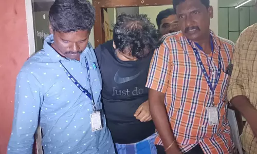 ED Officers Arrest By Tamil Nadu DVAC | Madras High Court Dismisses Plea Seeking CBI Enquiry, Says State Has Power To Investigate