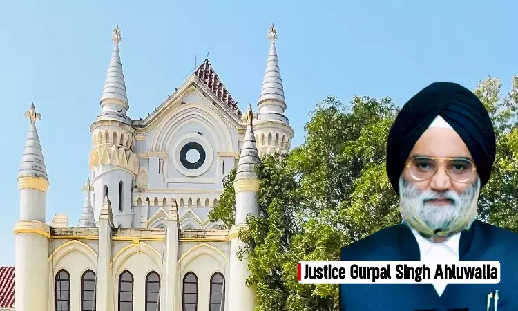Courts Cannot Supervise Police Investigations Or Order Arrests: Madhya Pradesh High Court Courts Cannot Supervise Police Investigations Or Order Arrests: Madhya Pradesh High Court