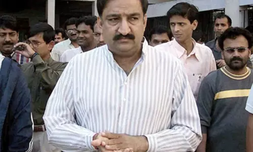 Gujarat High Court Grants Eight-Week Parole To Convict In Haren Pandya Murder Case Gujarat High Court Grants Eight-Week Parole To Convict In Haren Pandya Murder Case