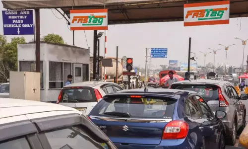 Allahabad High Court Rejects An Advocates PIL Against Centres Mandatory FASTag Policy Allahabad High Court Rejects An Advocates PIL Against Centres Mandatory FASTag Policy