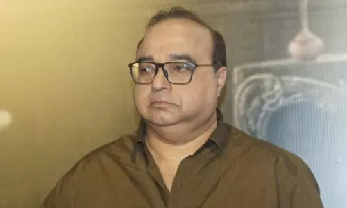 Gujarat High Court Grants Ad-Interim Bail To Film Director Rajkumar Santoshi In Cheque Bouncing Case