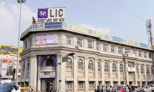 Insurance Policies Must Be Read Holistically: NCDRC Holds LIC Liable For Deficiency In Service Insurance Policies Must Be Read Holistically: NCDRC Holds LIC Liable For Deficiency In Service