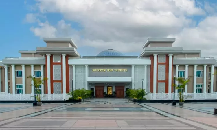 Pay Protection Granted To Govt Employee In One Cadre Cant Be Used To Justify Claim For Seniority In Another Cadre: Jharkhand High Court Pay Protection Granted To Govt Employee In One Cadre Cant Be Used To Justify Claim For Seniority In Another Cadre: Jharkhand High Court