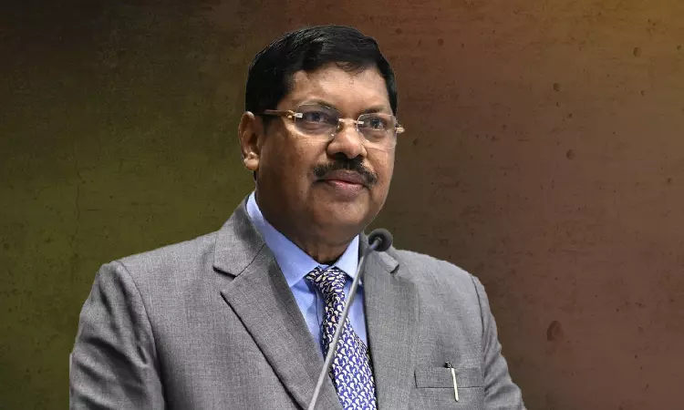Dont Go For Foreign LLM With 50-60 Lakhs Loan; Go Only With Scholarship : CJI BR Gavai To Law Students Dont Go For Foreign LLM With 50-60 Lakhs Loan; Go Only With Scholarship : CJI BR Gavai To Law Students