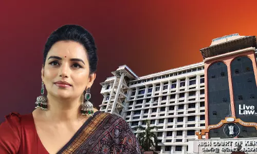 Kerala High Court Stays Proceedings Against Actor Shwetha Menon In Obscenity FIR Kerala High Court Stays Proceedings Against Actor Shwetha Menon In Obscenity FIR