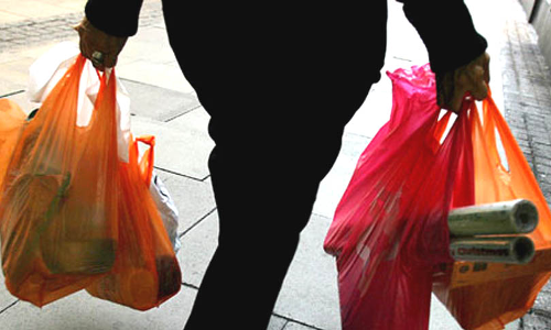 Plastic Ban : Kerala High Court Lifts Ban On Non-Woven Bags Of 60 GSM & Above Plastic Ban : Kerala High Court Lifts Ban On Non-Woven Bags Of 60 GSM & Above