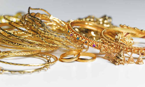 Delhi High Court Orders Customs To Release Name Engraved Gold Jewellery Of Indian Tourist Delhi High Court Orders Customs To Release Name Engraved Gold Jewellery Of Indian Tourist
